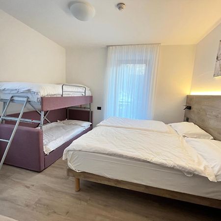 Hotel Zanella เปอิโอโฟนติ ภายนอก รูปภาพ