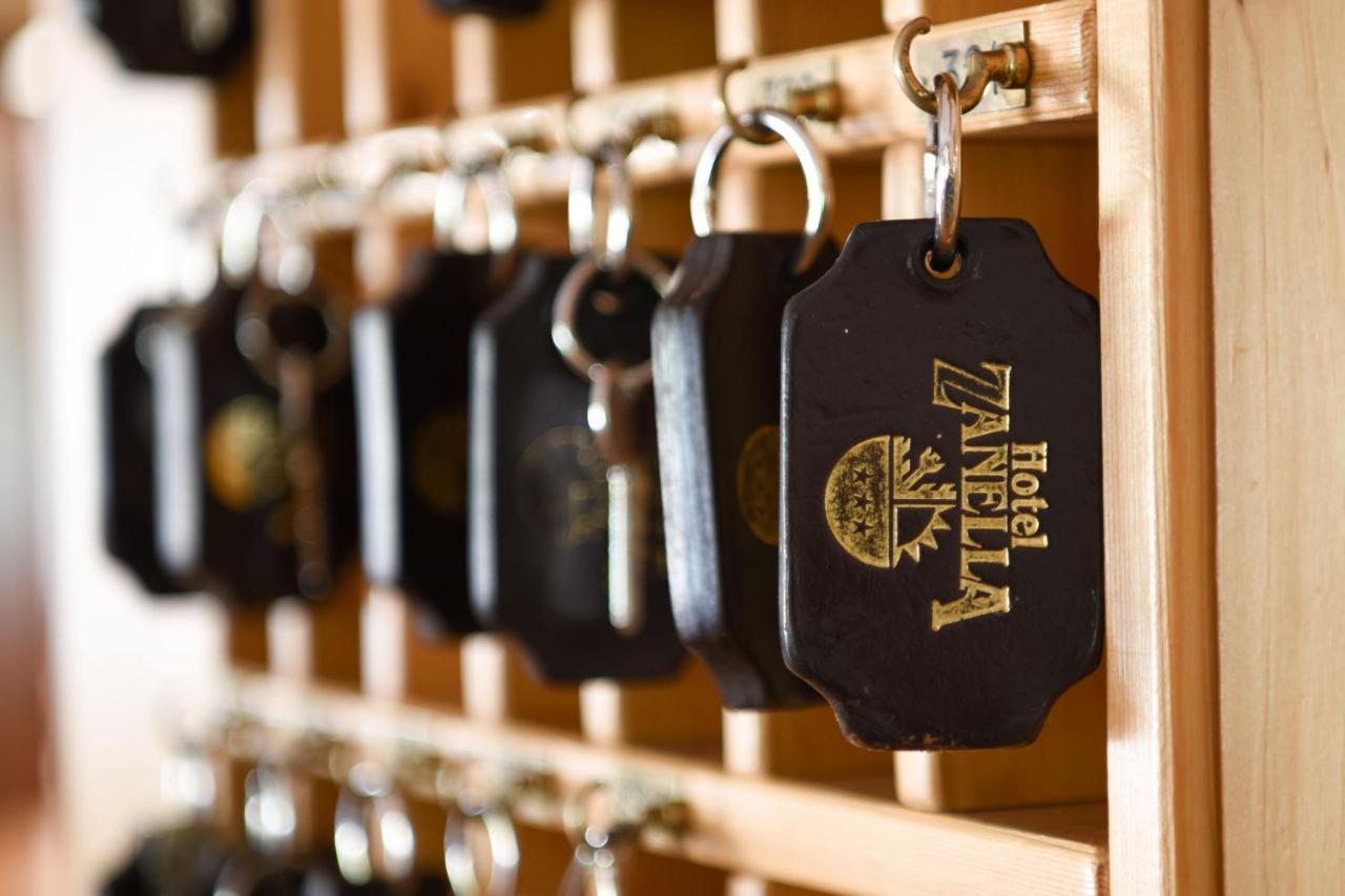 Hotel Zanella เปอิโอโฟนติ ภายนอก รูปภาพ